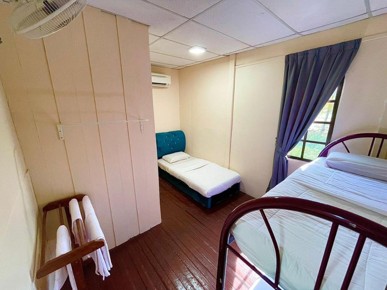 Dgeting Beach Resort Tumpat Eksteriør bilde