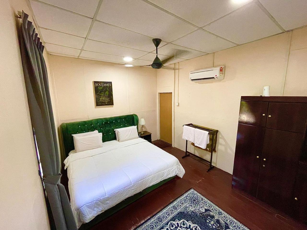 Dgeting Beach Resort Tumpat Eksteriør bilde